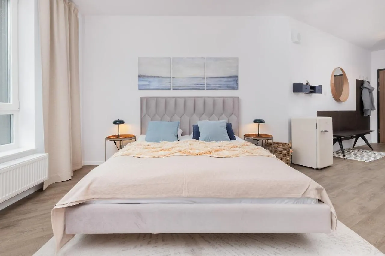 Slaska Studio With Parking & Gym Business District Gdansk By Noclegi Renters شقة